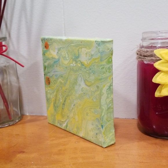 5"x5" Handmade Paint Pour - Picture 3 of 5